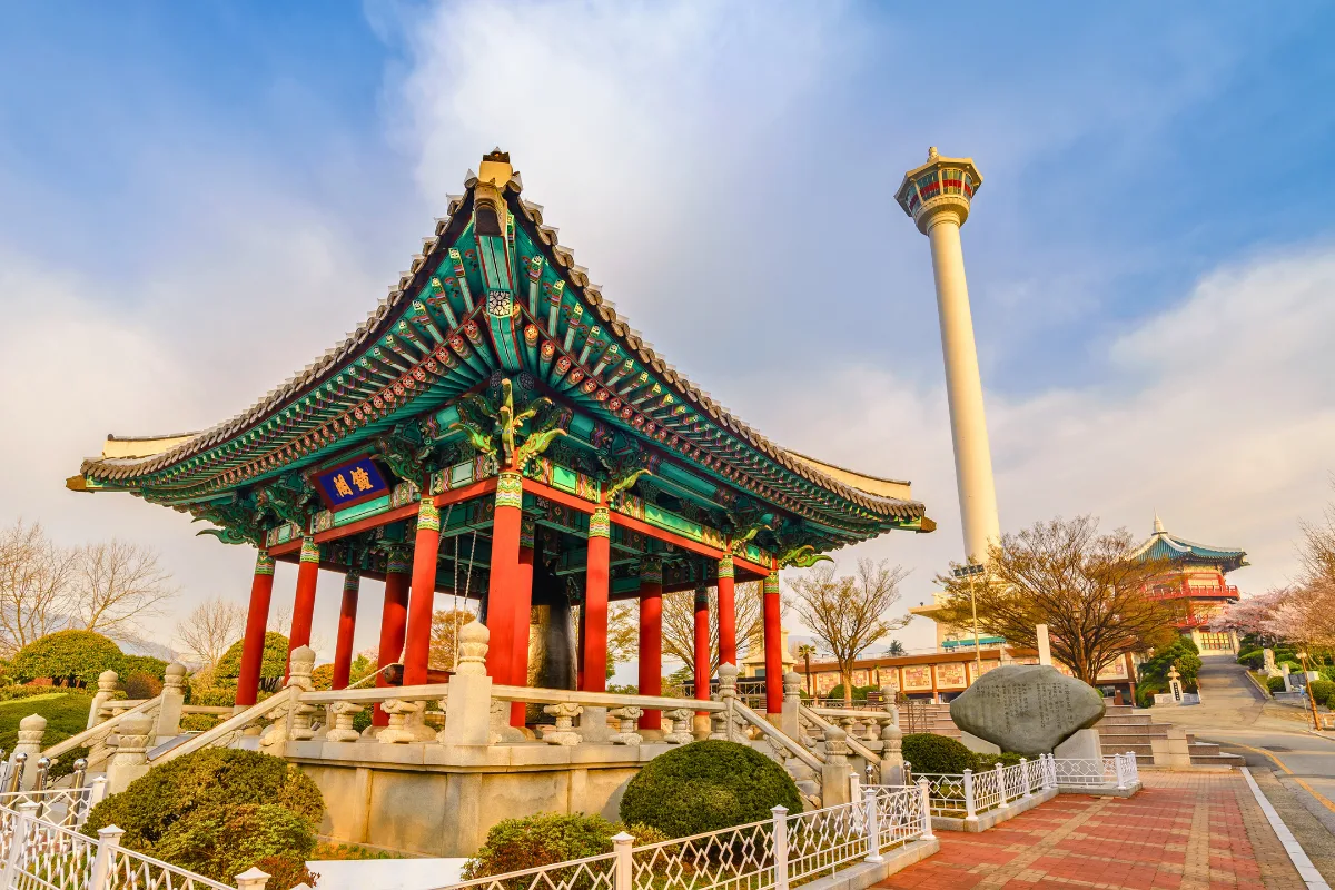 Tour Hàn Quốc 6N5Đ tháng 7 bay Vietnam Airlines - Công viên Yongdusan Park In Busan