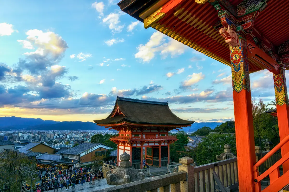 Nhật Bản Cung Đường Vàng: TOKYO – FUJI – NAGOYA – KYOTO – OSAKA | 6 Ngày 5 đêm | Tháng 3 2026 | Vietnam Airlines