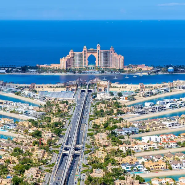 Dubai - Abu Dhabi | Tháng 6 2025 | Emirates 5 sao