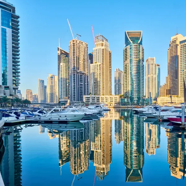 Dubai - Abu Dhabi | Tháng 6 2025 | Emirates 5 sao