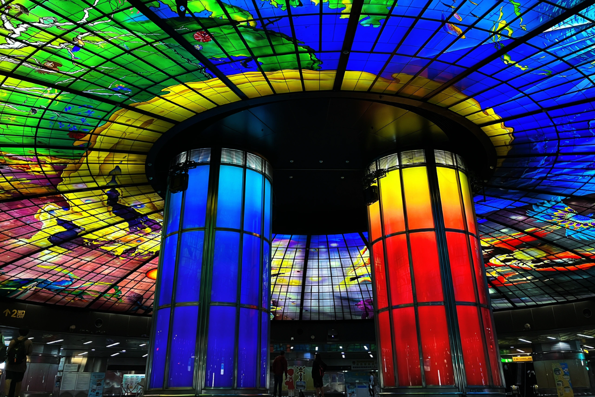 Tour Đài Loan tháng 8 - Trạm tàu điện Formosa Boulevard