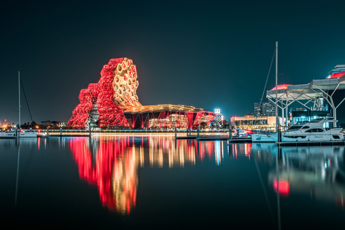 Tour Đài Loan tháng 8 - Trung tâm nhạc pop Cao Hùng Love River Bay