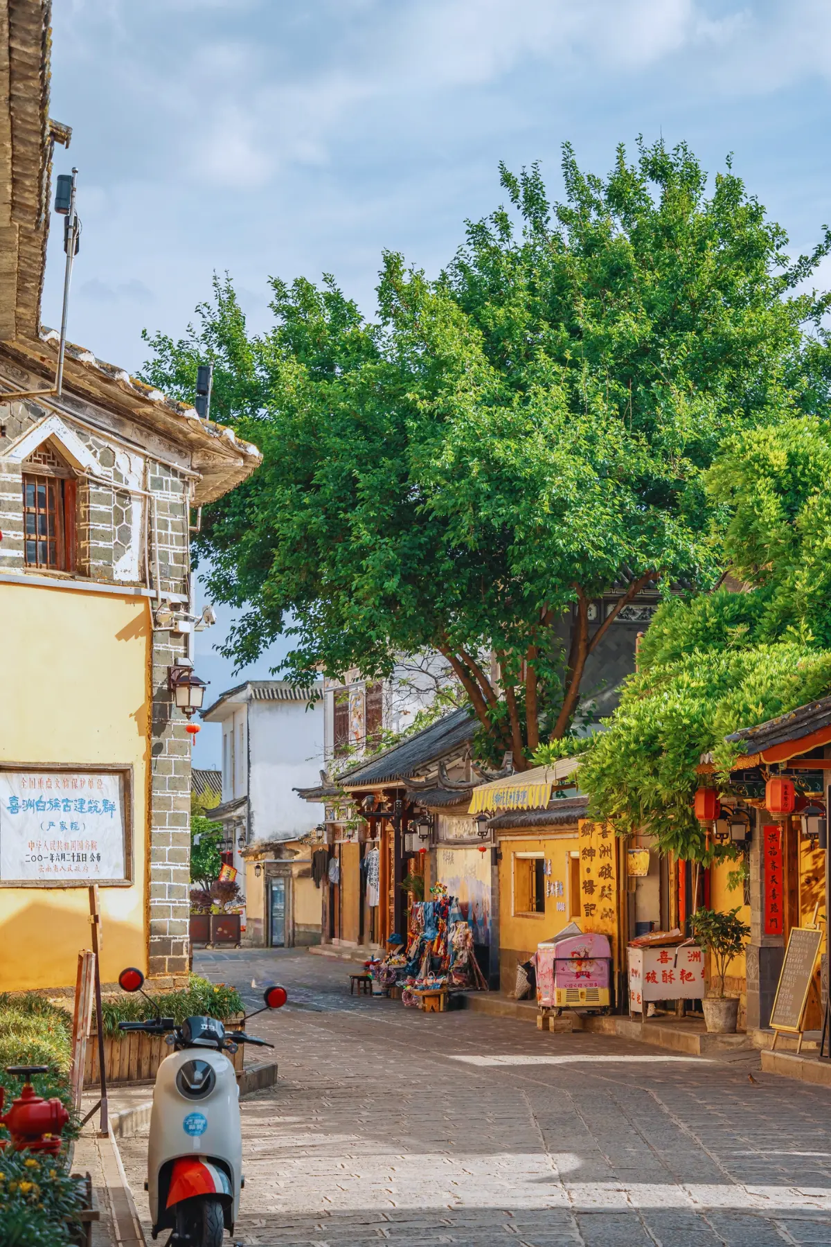 Cổ Trấn Hỷ Châu cổ kính trong chuyến du lịch Lệ Giang Đại Lý tháng 9