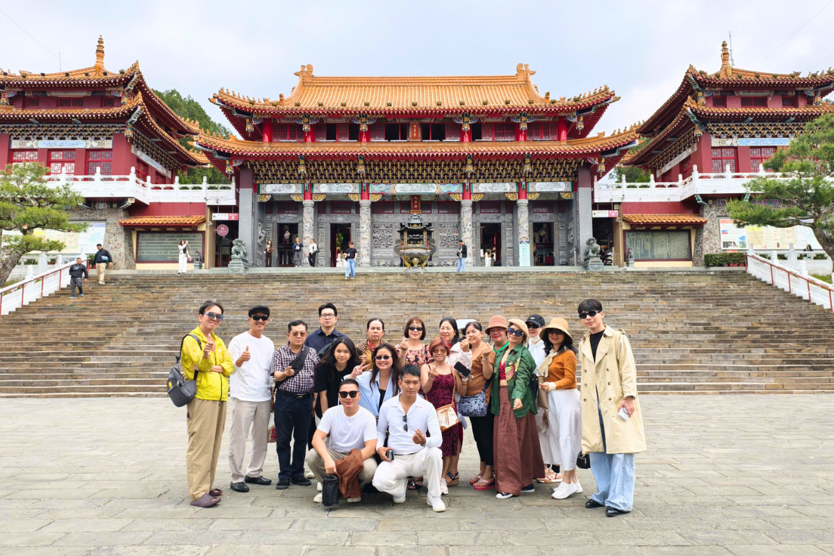 Đoàn khách trải nghiệm văn hóa và ẩm thực Đài Loan cùng VOne Travel