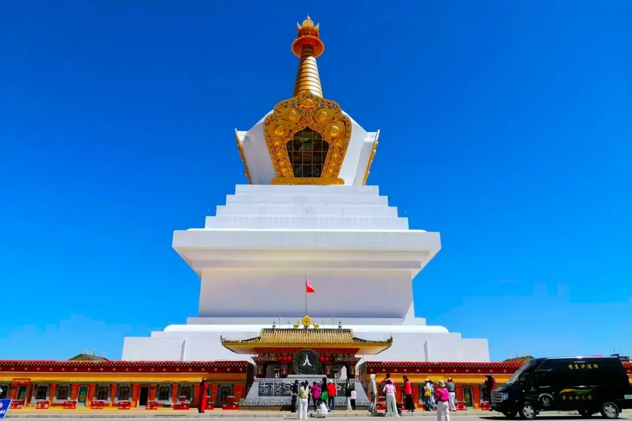 Trung Quốc: Lệ Giang - Shangrila | 5 Ngày 4 Đêm | Tháng 10 2026 | Ruili Airlines