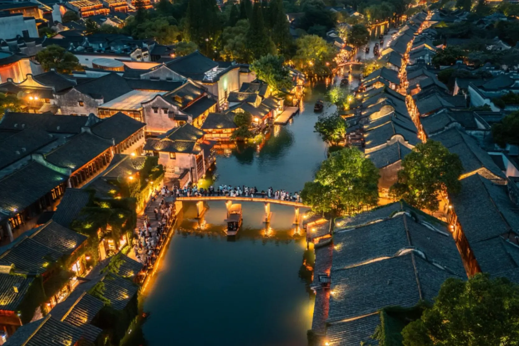Tour Trung Quốc tháng 11 bay Vietnam Airlines - Tham quan Ô Trấn cổ trấn